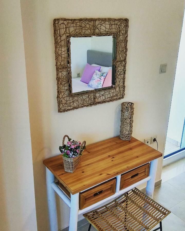 Villa Oasis Galatás Dış mekan fotoğraf