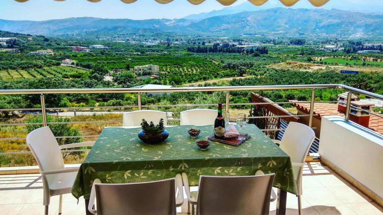 Villa Oasis Galatás Dış mekan fotoğraf