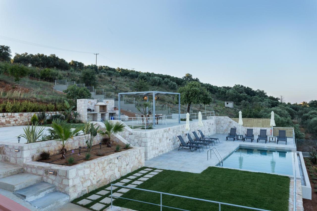 Villa Oasis Galatás Dış mekan fotoğraf